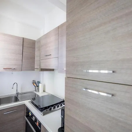 Splendido Bilocale In Bovisa Apartamento Milão